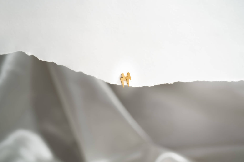 Lightning Bolt Stud Earrings: Gold