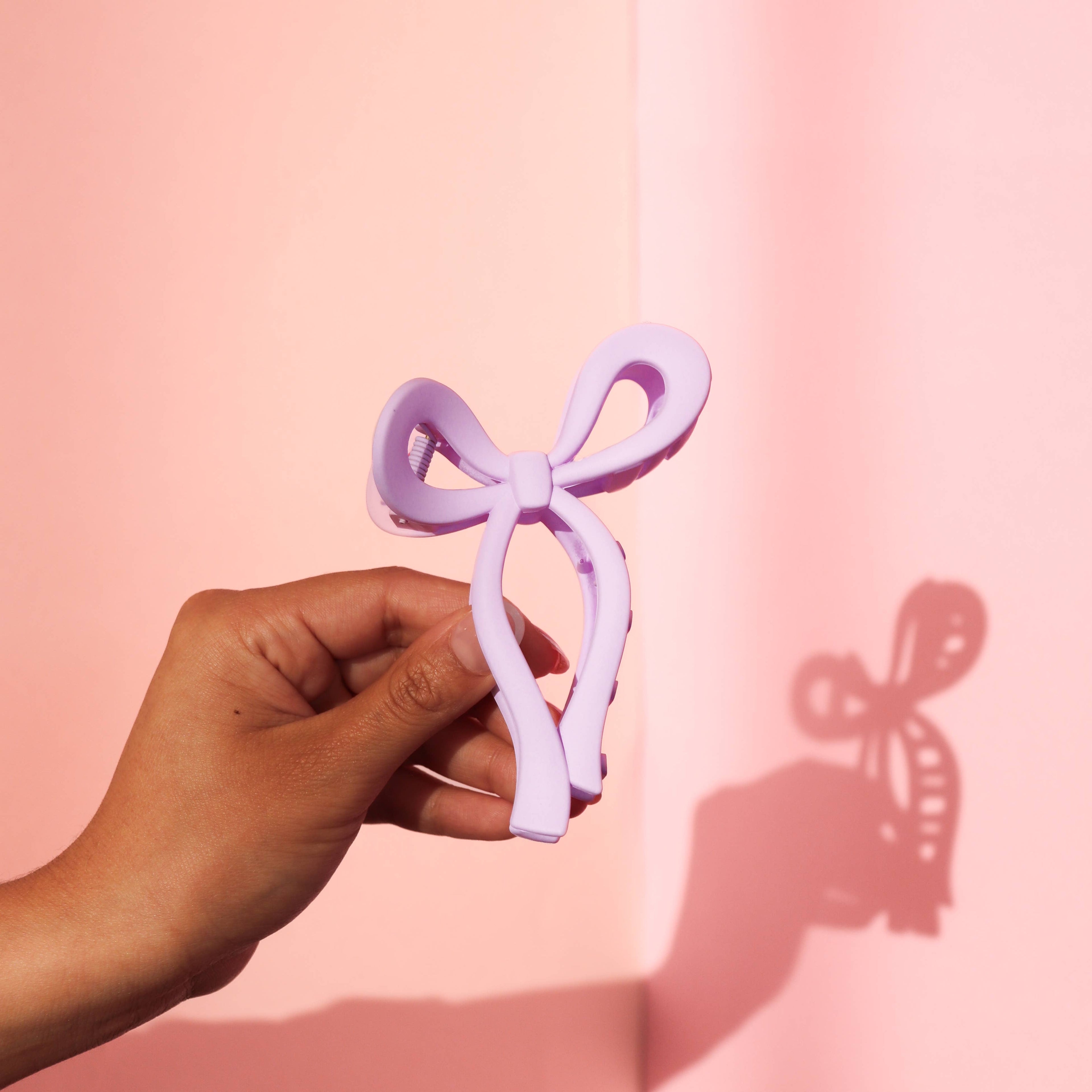 Charming Bow Hair Clip: Pink