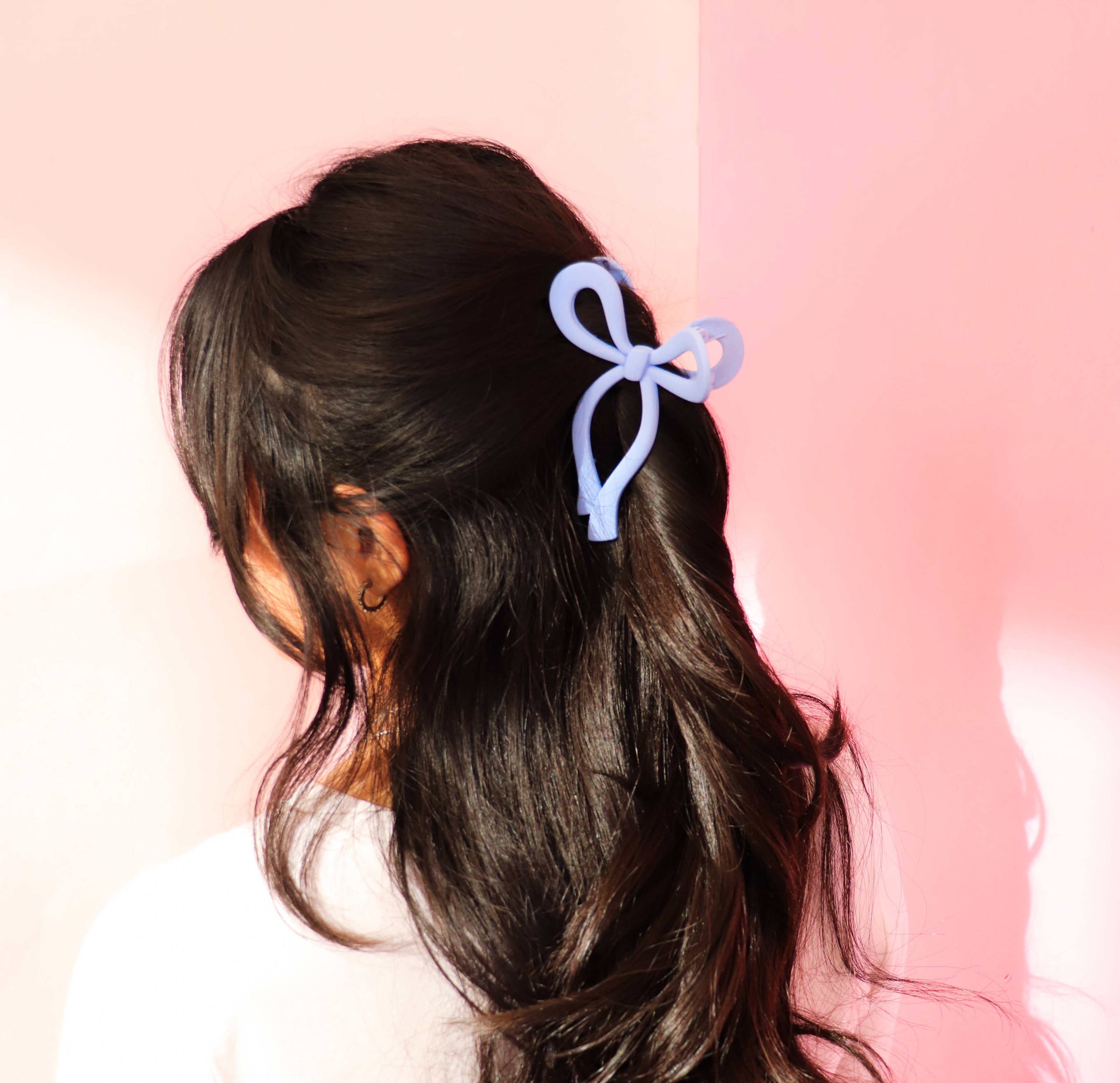 Charming Bow Hair Clip: Periwinkle